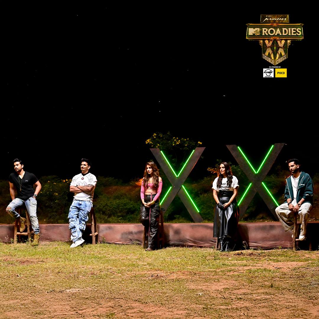 Khel mein hoga bada twist! Jab voteout ki jagah hoga kuch unexpected!🔥💥

#HeroKarizma MTV Roadies Double Cross Co-powered by #AvvatarSportsNutrition and #POCOX7, every Sat - Sun 7PM on MTV and start watching free on JioHotstar!

#Roadies #MTVRoadies #MTVIndia #MTVRoadiesXX