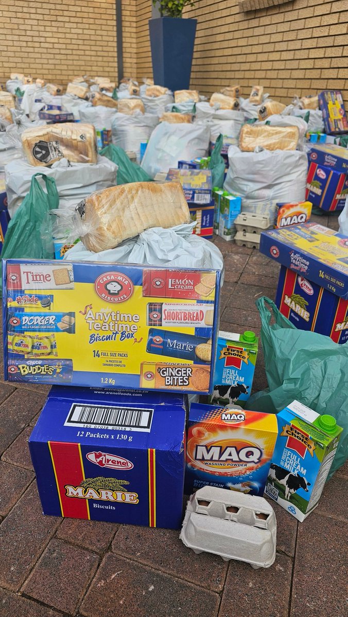 LSMA monthly hamper distribution to over 300 families, Alhamdullilah.