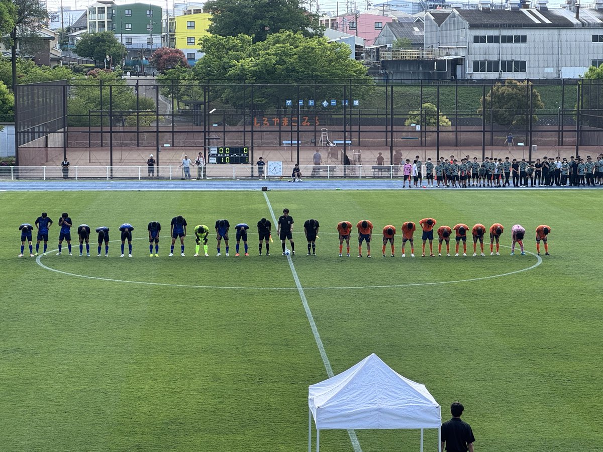 icchii0826's tweet photo. 第68回 関東高校サッカー大会 神奈川県2次予選
準決勝@ IIMURO GLASS綾瀬市民スポーツセンター

横浜創英 0-1 法政二

試合終了
法政二が関東大会出場、決勝進出！ https://t.co/czxZLXMOXv
