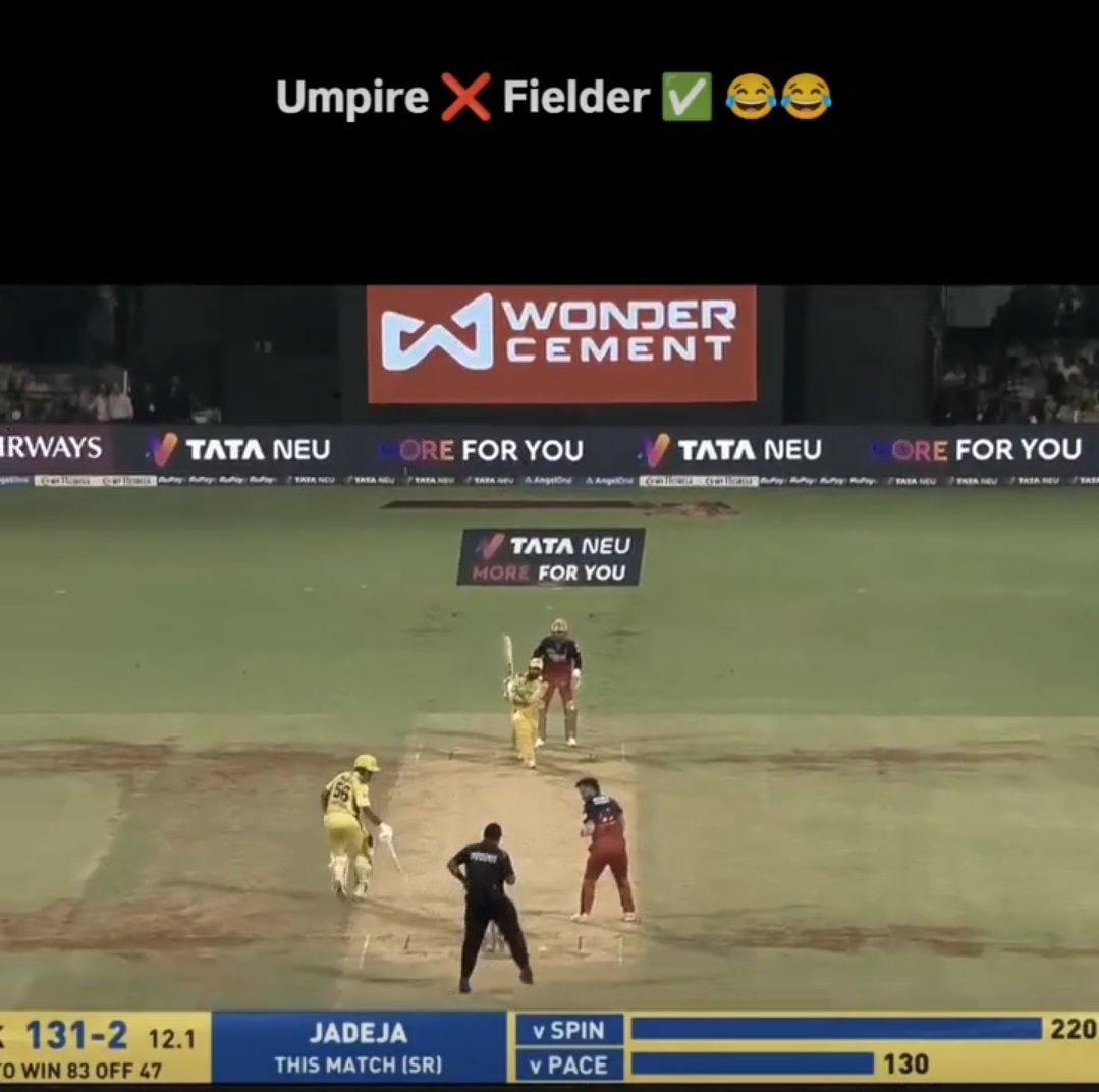 _Bruce__007's tweet image. – Nitin Menon stopped the four by his leg
– Even with naked eye Dewald Brevis was not out, ball was going towards 5th stump
– He couldn&apos;t see the no ball when Shivam Dubey was playing 
– Didn&apos;t let Jadeja talk about DRS

RCB literally bought Menon yesterday 
#CSKvsRCB #nitinmenon