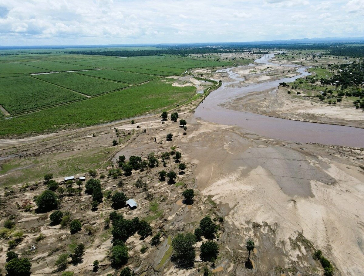 Leigh Day (@leighday_law) on Twitter photo More than 1700 rural villagers from Malawi supported by <a href="/water_witness/">Water Witness</a> are taking legal action against Primark Owner, Associated British Foods, claiming flood defences on a sugar plantation it owns diverted floodwater into their village, destroying it and killing seven people. More than 1700 rural villagers from Malawi supported by <a href="/water_witness/">Water Witness</a> are taking legal action against Primark Owner, Associated British Foods, claiming flood defences on a sugar plantation it owns diverted floodwater into their village, destroying it and killing seven people.