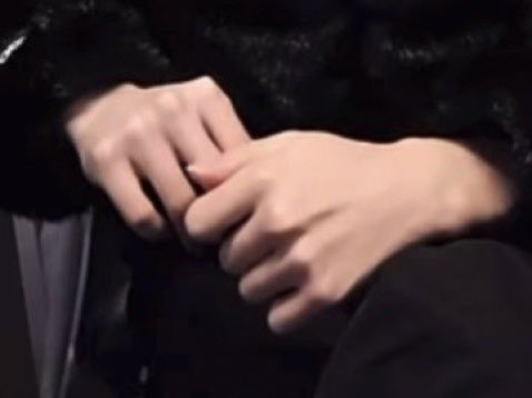 섬섬옥수가 뭔지 모른다고 하는 사람한테 보여주면 바로 이해갈듯