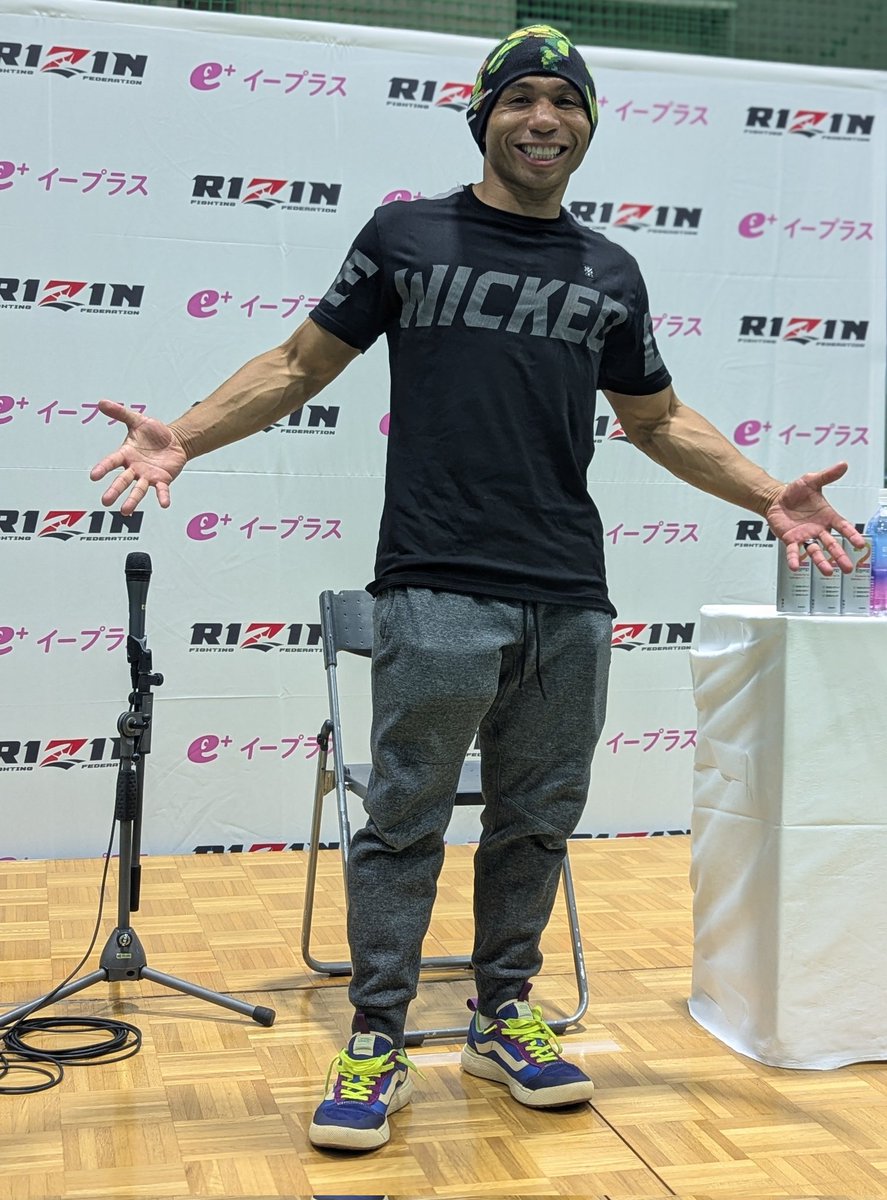 Have a chat with <a href="/JohnDodsonMMA/">John Dodson III</a> after his fight in #RIZIN男祭り #RIZIN

He still disagrees with the judges decision:
youtu.be/Uhw1sZUE1KE?si…