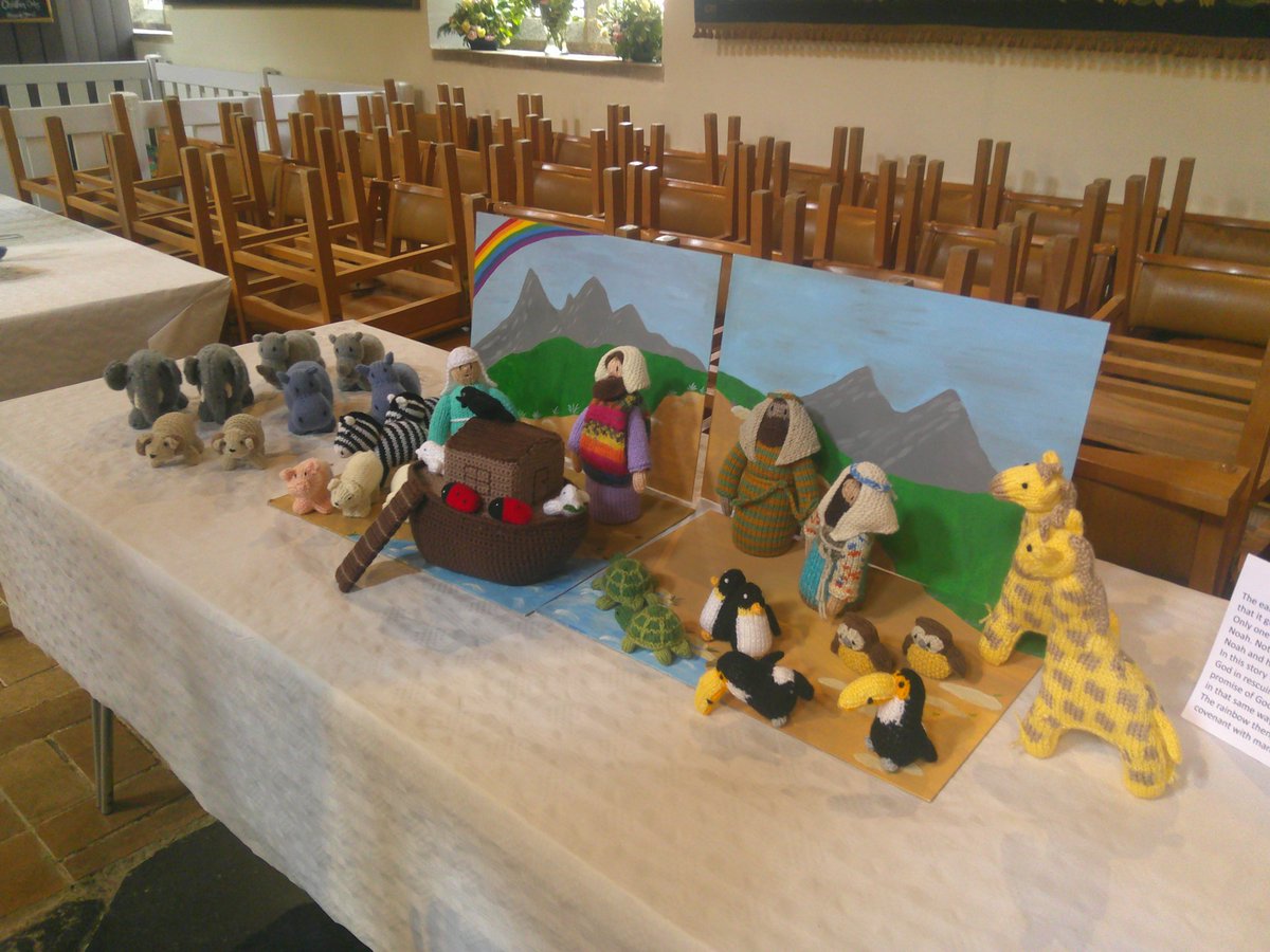 HelenRo88542779's tweet image. An impromptu visit to a fab &apos;knitted bible stories&apos; exhibition at Hemingford Grey church on a walk yesterday (30 scenes) Here are a few - Noah&apos;s Ark, Feeding of the 5000, Palm Sunday and the Last supper. #SpottedOnMyWalk #Cambridgeshire #SundaySermons #knitting #bible
