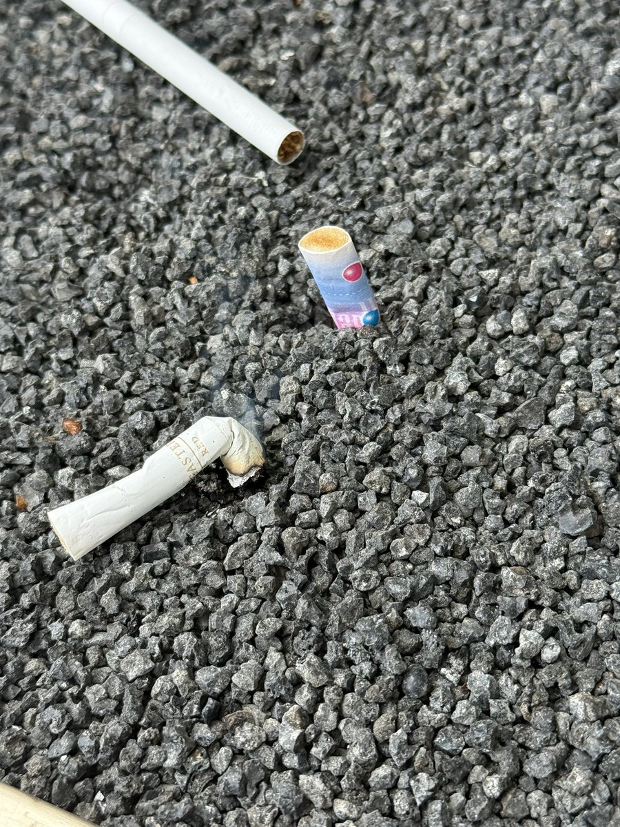 一看到双爆就知道我的好朋友已经到达工位了