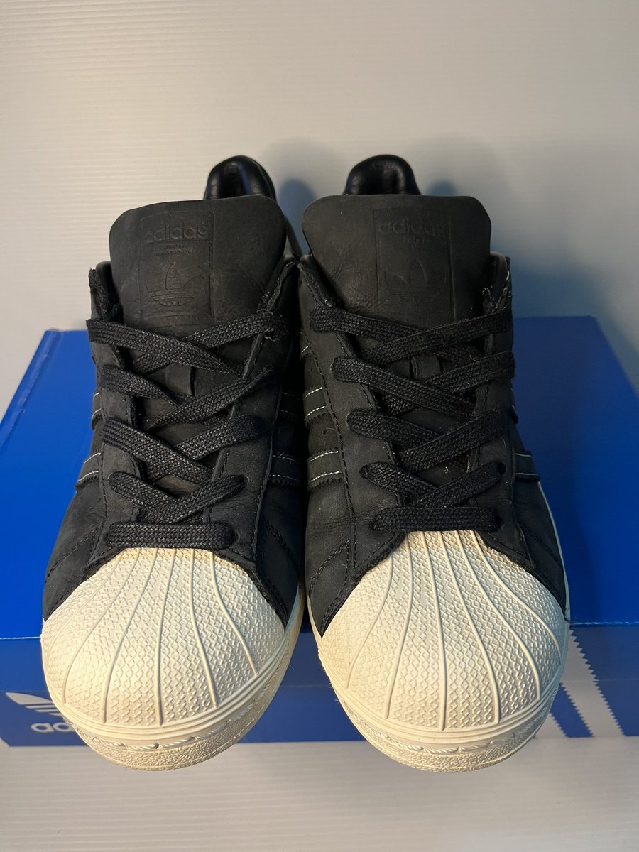 fourz1444's tweet photo. Superstar 38.5/24CM

690 บาทรวมส่ง รับประกันแท้ 💯

#ส่งต่อรองเท้า #ส่งต่อรองเท้าadidas #รองเท้าผ���าใบ #ส่งต่อรองเท้ามือสอง #รองเท้าผ้าใบมือสอง #ส่งต่อรองเท้าadidas https://t.co/DlCfI58Sve