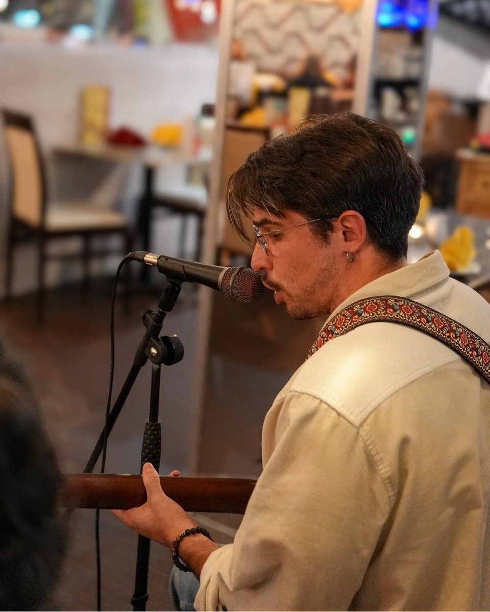 Get ready for a fantastic Flamenco Night at La Casa Flamenca. 💃

On Thursday 15th May from 7pm enjoy live music, authentic tapas and delicious drinks. 

Make sure to book your spot, call: 023 9237 007.

#PortSolent #LaCasaFlamenca #FlamencoNight #LocalEvents