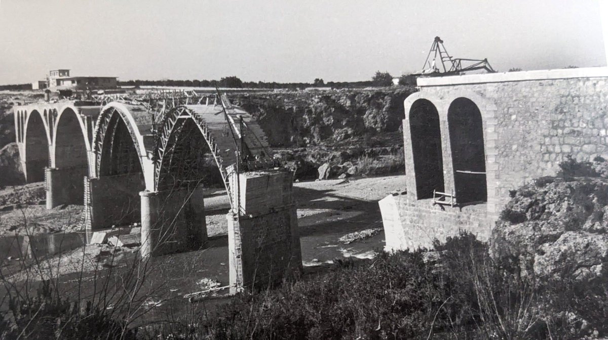 El pont sobre el Millars al Termet en construcció. #FotosVila_real
