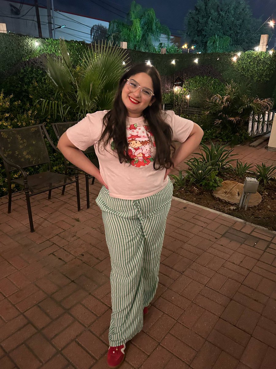 Get lost in the happiness within &amp; you shall be set free🍓💗