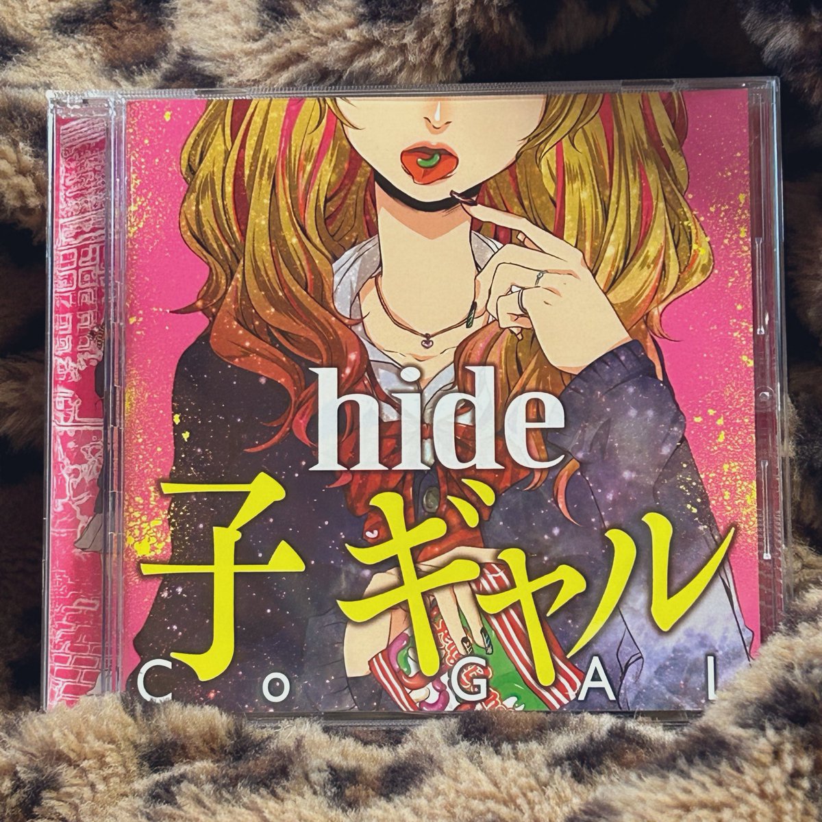 hide様 アリーナ37℃ スペシャル5 2002年5月 hide SPECIAL ISSUE 60頁