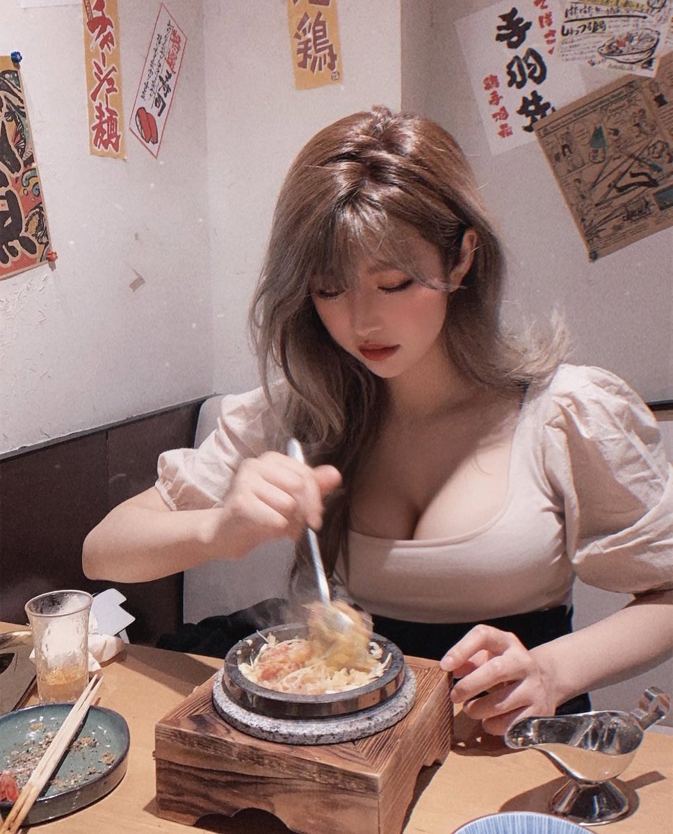 是2019年的嫩Nini

૮๑ᵔ ᵕ ᵔ๑ ა https://t.co/5Rc6Mu65Qb