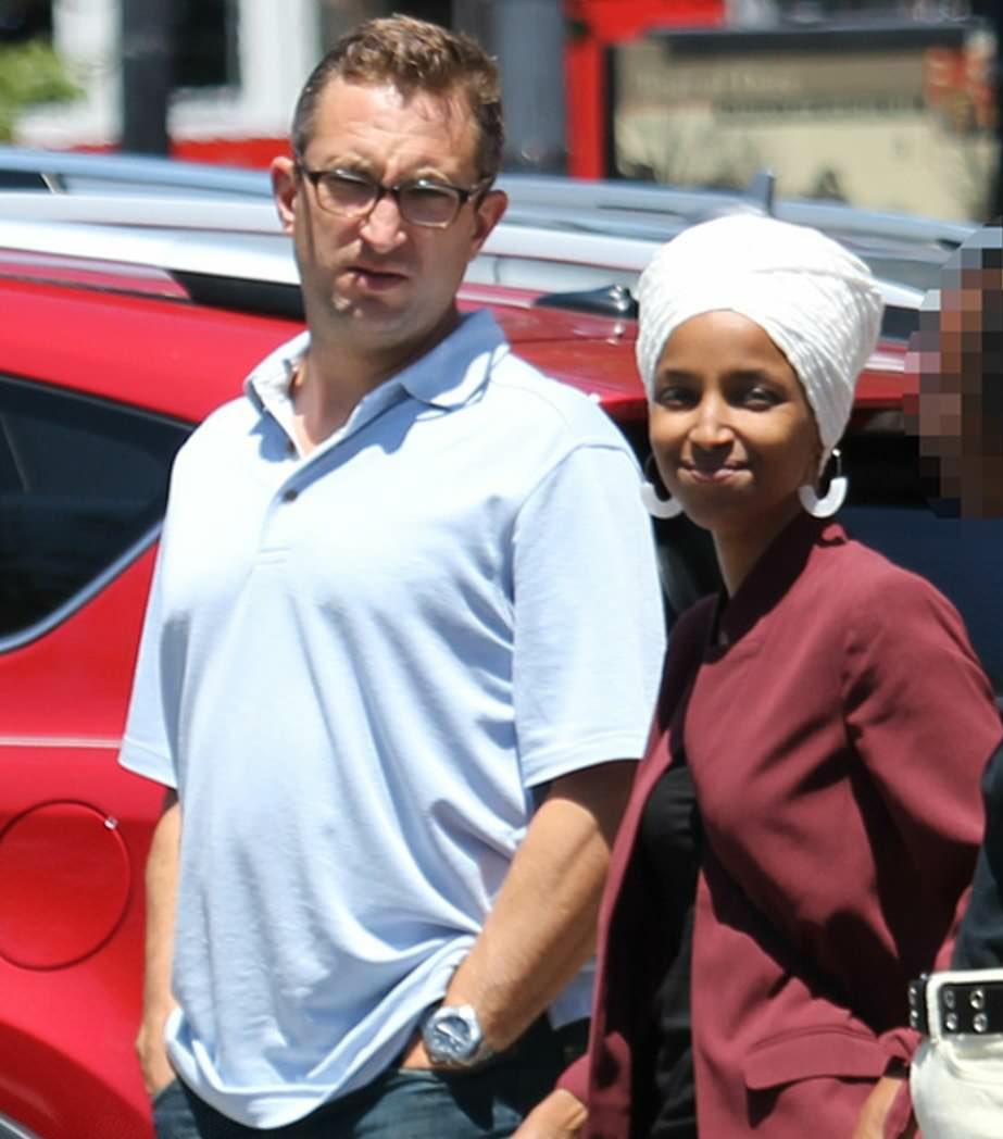 EndWokeness's tweet photo. Rep. Ilhan Omar (2018): "Our country should be more fearful of white men because they cause most deaths"

Ilhan Omar (2020): "I do" 🥰 https://t.co/uKvT6wf5qi