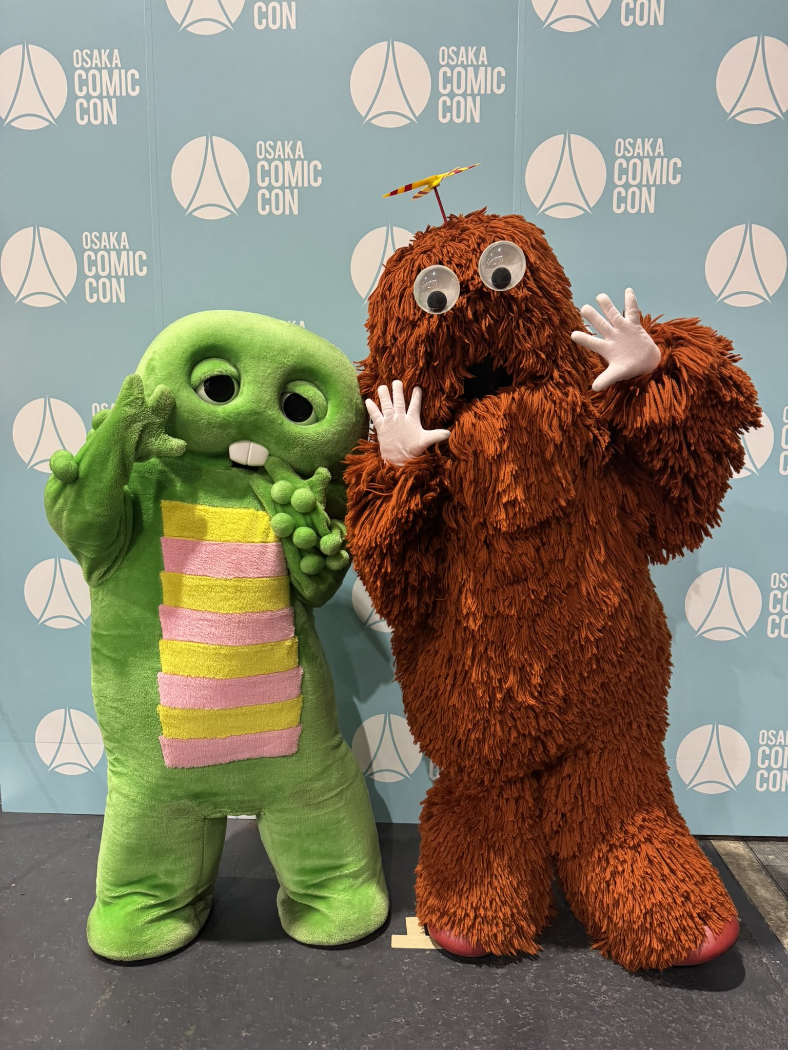 ユニバーサル映画　１００周年　ガチャピン　ムック ユニバーサル映画 100周年 ガチャピン ムック