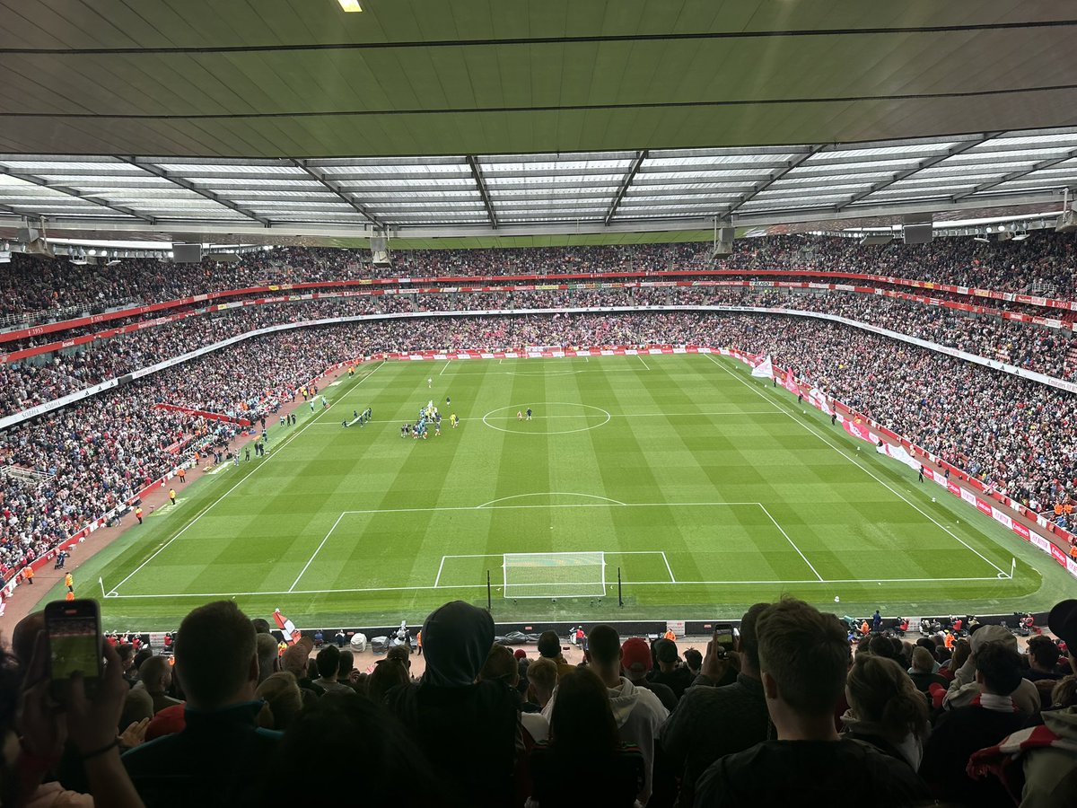 Yoyokix (@yoyokix) on Twitter photo Week-end anglais terminé 🇬🇧
Un grand merci à <a href="/DestinationFoot/">Destination Foot 🏟</a> sans qui ce weekend n’aurait pas existé, nous offrant 2 billets pour Arsenal 🤝
Man City, Watford et enfin Arsenal, des émotions, des retournements de situation, des buts, que demander de plus 🔥 Week-end anglais terminé 🇬🇧
Un grand merci à <a href="/DestinationFoot/">Destination Foot 🏟</a> sans qui ce weekend n’aurait pas existé, nous offrant 2 billets pour Arsenal 🤝
Man City, Watford et enfin Arsenal, des émotions, des retournements de situation, des buts, que demander de plus 🔥