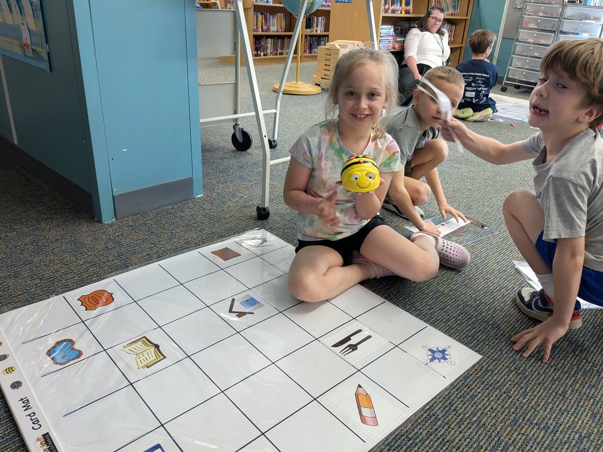 Maria Goldstein tweet media