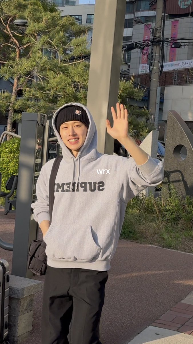 ยิ้มอายัยเนี่ย