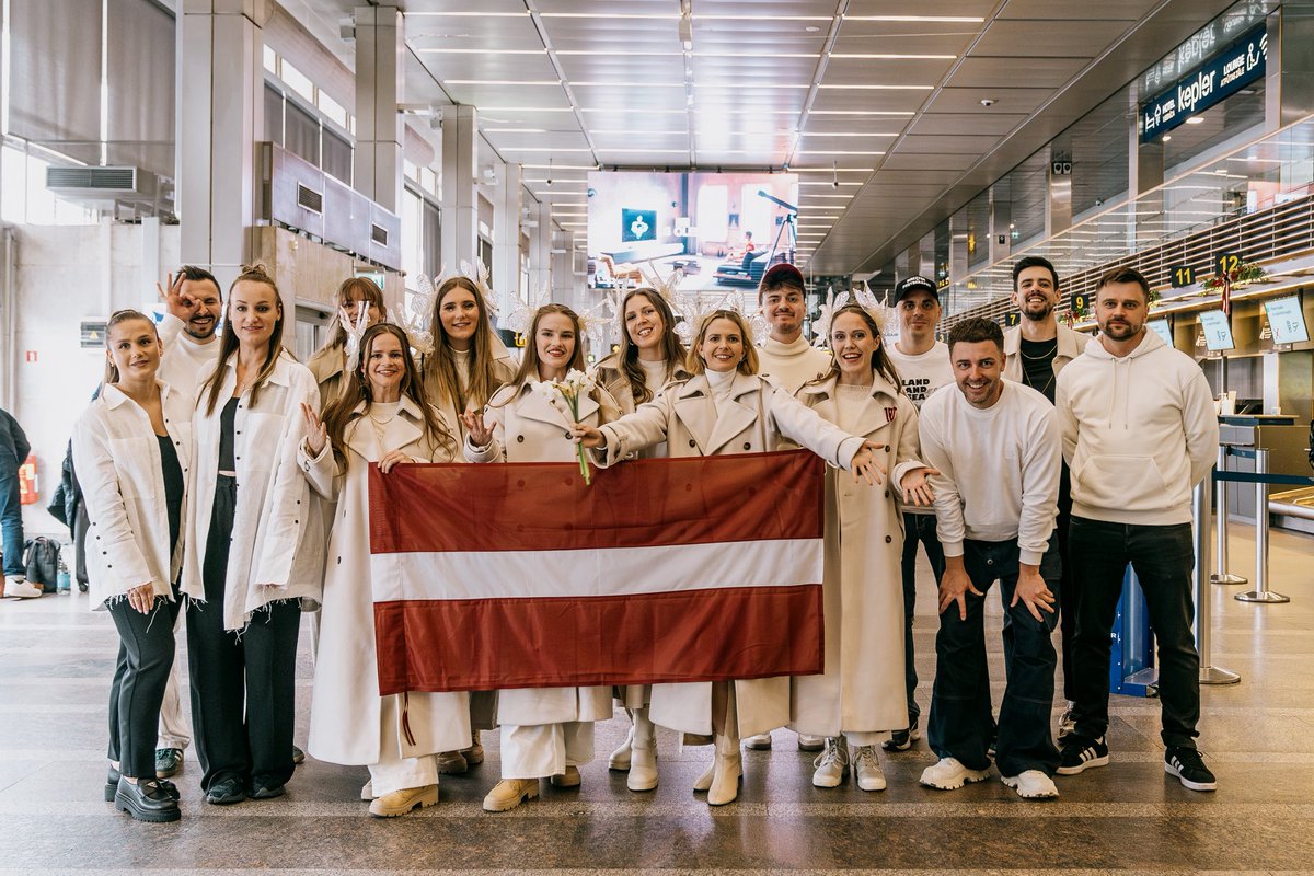 lsmsupernova's tweet photo. “Bur man laimi, Latvija!” 🇱🇻🫶🏻🎶 @Eurovision | Foto: J.Spurdziņš/LSM #LatvijasTelevīzija #Eurovision2025 https://t.co/1S3gQzS1eo