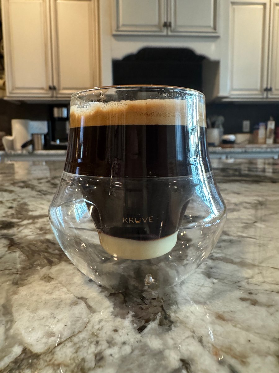Another fun Sunday morning coffee Vietnamese style in @kruveinc double wall espresso glass. Nice to find the hidden logo! Have a great day all.