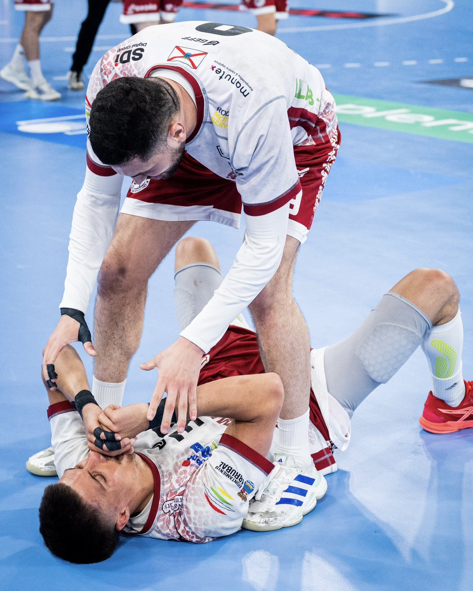 Liga Plenitude (@asobal) on Twitter photo ¡Un <a href="/ciudadlogronobm/">Club Balonmano Logroño La Rioja</a> de récord!✨
⚪️🔴 El conjunto franjivino es el 𝐌𝐄𝐉𝐎𝐑 𝐄𝐐𝐔𝐈𝐏𝐎 de la 𝐬𝐞𝐠𝐮𝐧𝐝𝐚 𝐯𝐮𝐞𝐥𝐭𝐚 <a href="/ASOBAL/">Liga ASOBAL</a> con 20/24 puntos conquistados:
✅ <a href="/balonmancangas/">Balonmán Cangas</a>
🤝🏼 <a href="/BalonmanoNava/">Club Balonmano Nava 🤾🇮🇩</a>
✅ <a href="/bmguadalajara/">IMPULSE Balonmano Guadalajara</a>
❌ <a href="/BMGranollers/">BM Granollers</a>
✅ <a href="/BMTorrelavega/">Bathco Balonmano Torrelavega</a>
✅ <a href="/bmbenidorm/">BM Servigroup Benidorm</a> ¡Un <a href="/ciudadlogronobm/">Club Balonmano Logroño La Rioja</a> de récord!✨
⚪️🔴 El conjunto franjivino es el 𝐌𝐄𝐉𝐎𝐑 𝐄𝐐𝐔𝐈𝐏𝐎 de la 𝐬𝐞𝐠𝐮𝐧𝐝𝐚 𝐯𝐮𝐞𝐥𝐭𝐚 <a href="/ASOBAL/">Liga ASOBAL</a> con 20/24 puntos conquistados:
✅ <a href="/balonmancangas/">Balonmán Cangas</a>
🤝🏼 <a href="/BalonmanoNava/">Club Balonmano Nava 🤾🇮🇩</a>
✅ <a href="/bmguadalajara/">IMPULSE Balonmano Guadalajara</a>
❌ <a href="/BMGranollers/">BM Granollers</a>
✅ <a href="/BMTorrelavega/">Bathco Balonmano Torrelavega</a>
✅ <a href="/bmbenidorm/">BM Servigroup Benidorm</a>