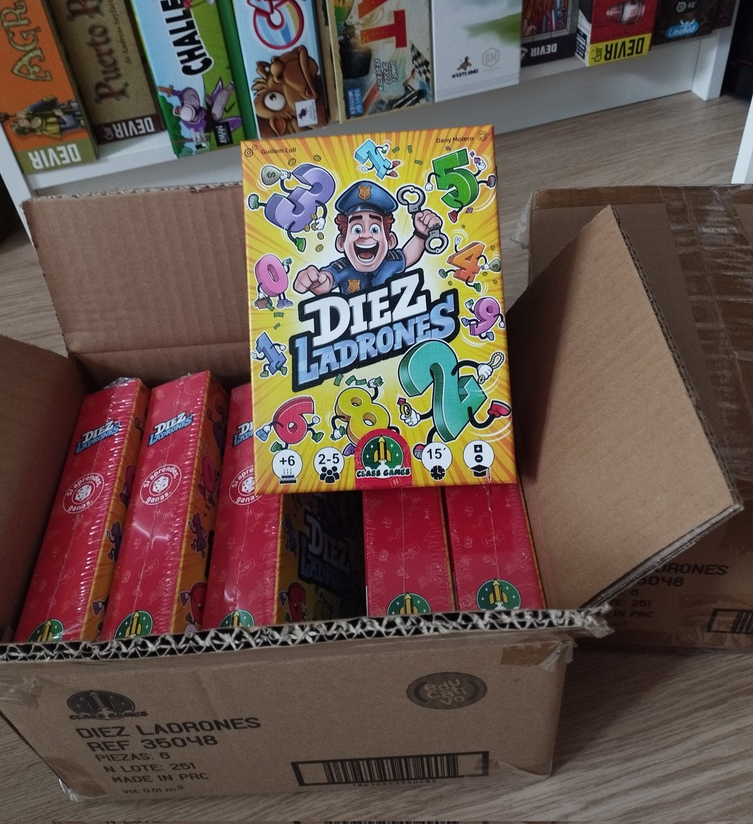 La 3a edició de Diez Ladrones ve amb una portada nova i canvis de caixa i materials 🔝
