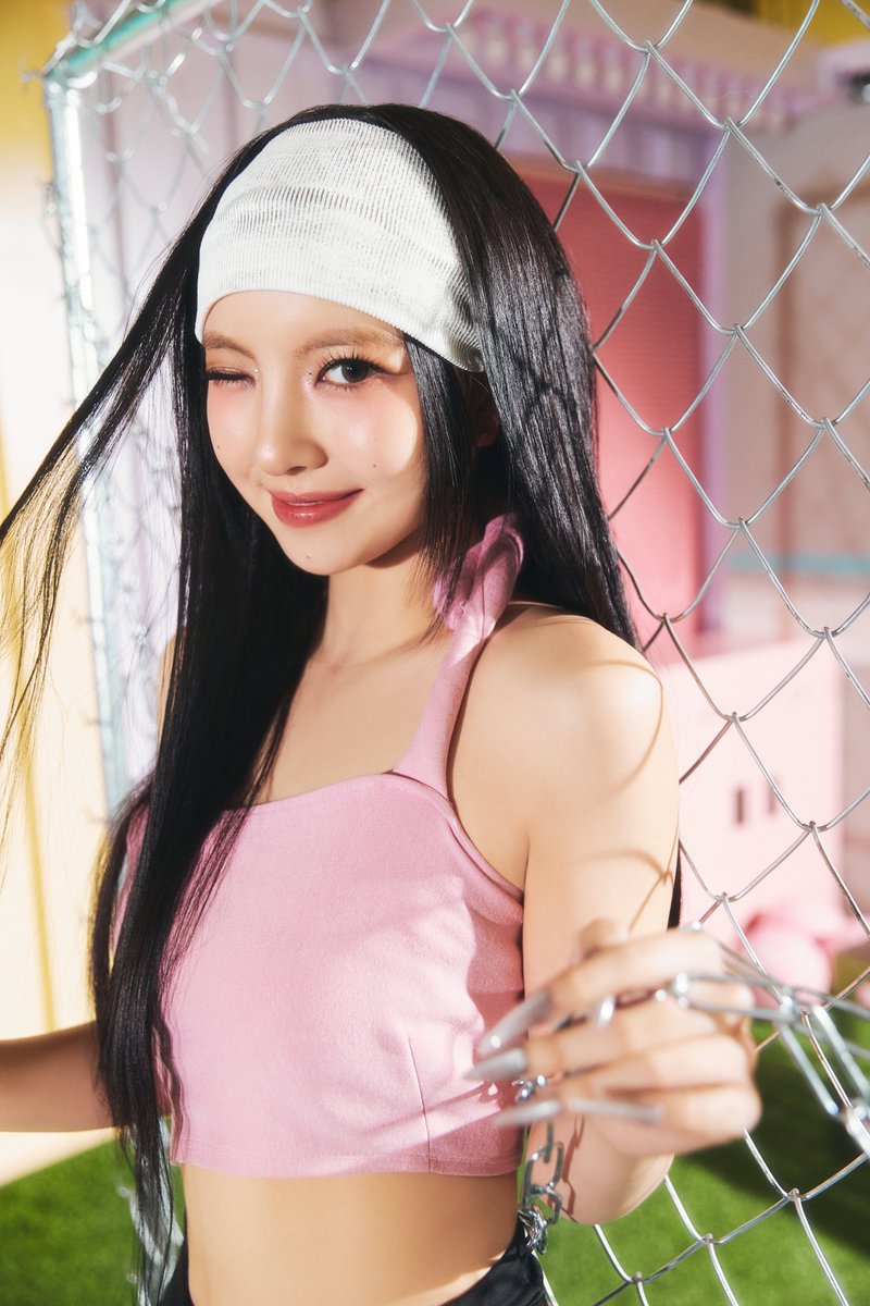 GqGDZPGbsAABRHB?format=jpg&name=medium