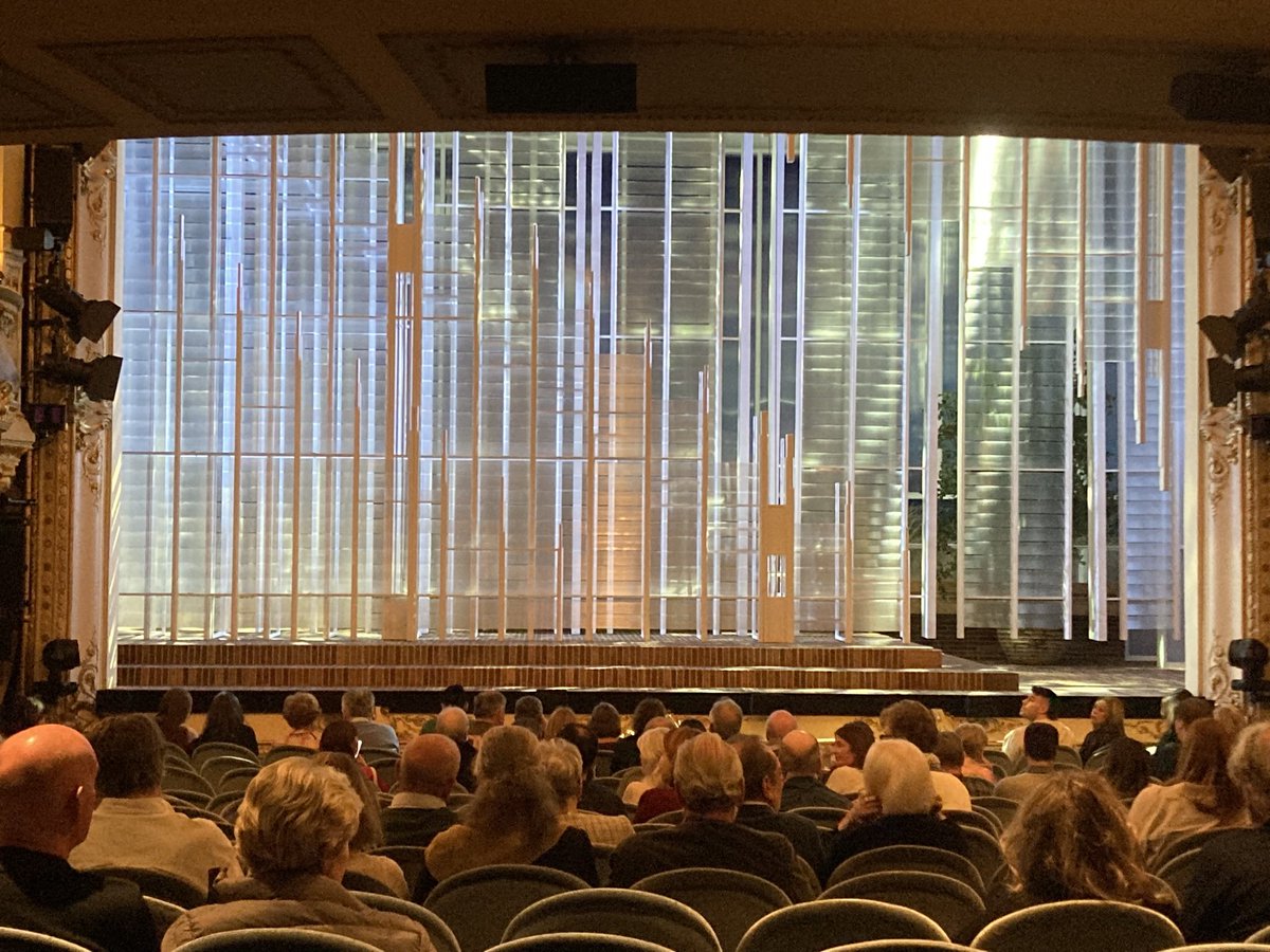 The Basic Theatre Reviewer tweet media