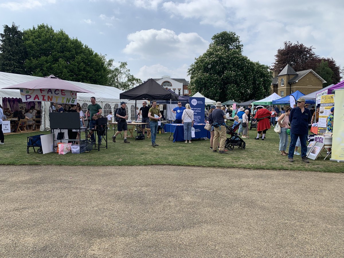Theo Michael ๐น๐๐๐จ๐พ (@candidate_theo) on Twitter photo Was nice yesterday to have a rest after the #LocalElections2025 & pop by the #SevenoaksClimateFair & see <a href="/W82484R/">Sevenoaks Welcomes Refugees</a> & <a href="/7oaksCAN/">Sevenoaks Climate Action Network</a> friends & colleagues. Was nice yesterday to have a rest after the #LocalElections2025 & pop by the #SevenoaksClimateFair & see <a href="/W82484R/">Sevenoaks Welcomes Refugees</a> & <a href="/7oaksCAN/">Sevenoaks Climate Action Network</a> friends & colleagues.