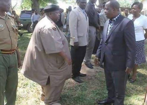 "Hivi Wewe Unalinda Watu Ama Unakula Watu?" 😂😂