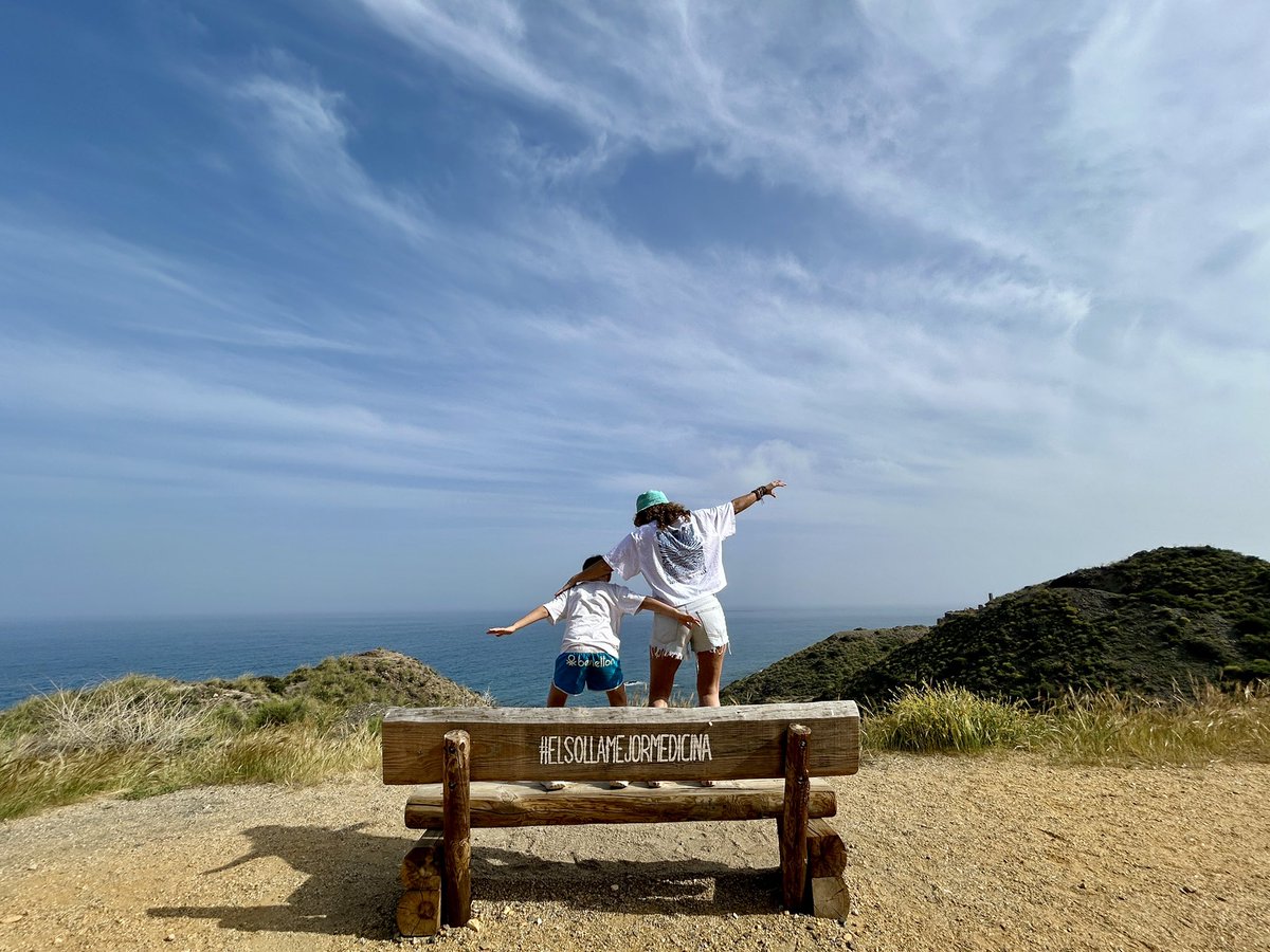 Mariapecasti's tweet image. Con una de las mejores compañías 🥰
#Mipersonavitamina 💪🏽
#Sumandomomentos 🌊☀️📸