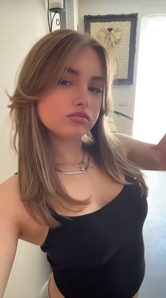 Heyy sletjes! Lang niet meer actief geweest. Hebben jullie me gemist? Ik heb in iedergeval wel gemist hoe het is om jullie de tering in te schelden.😂🤣

#findomnl #findomdom #paypig