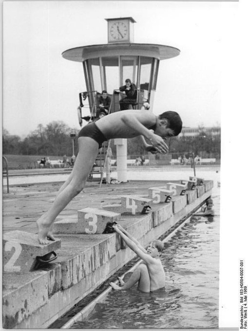 4 May 1969: only a few hardy swimmers brave the cold weather on first day of the season at the Freibad Pankow in East Berlin (via Bundesarchiv)