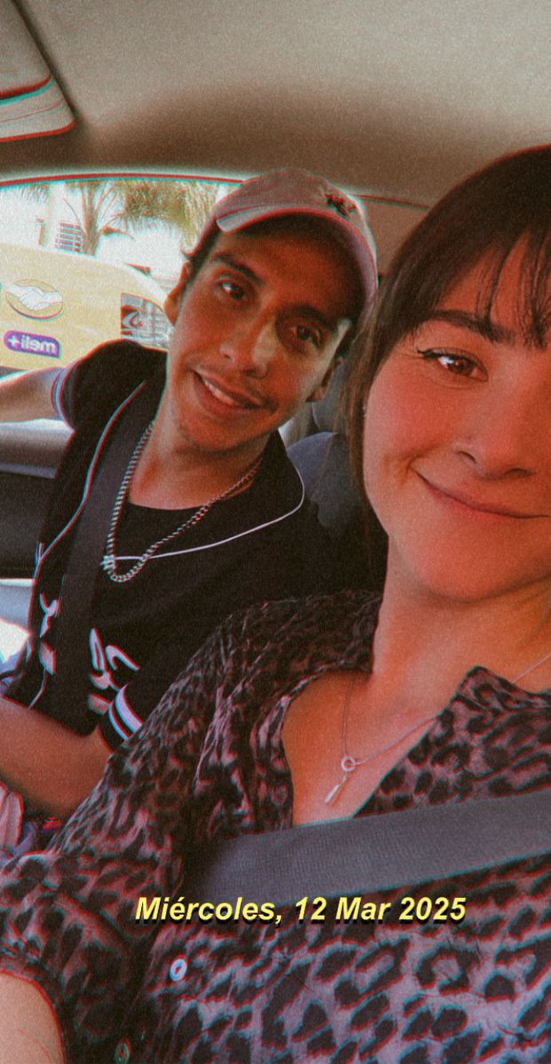 MigueHdzz's tweet photo. Llegaste a cambiar completamente mi vida, empezando por las ganas de vivirla. Eternamente agradecido con la vida por coincidir contigo mi Majo❤️ https://t.co/c1y2atxeab