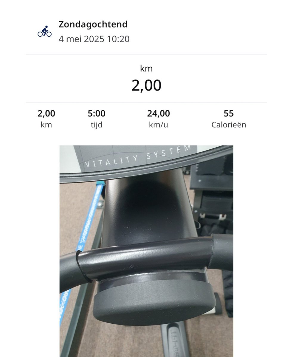 shirleys86's tweet photo. #fietsen #indoor #gym #ergofit #shape #fit #conditie #bicycle #rotterdam #bewegen #motivatie #motivation #weekend #sunday #funday #runkeeper #🚴🏾♀️ https://t.co/MFkoYfbI6s
