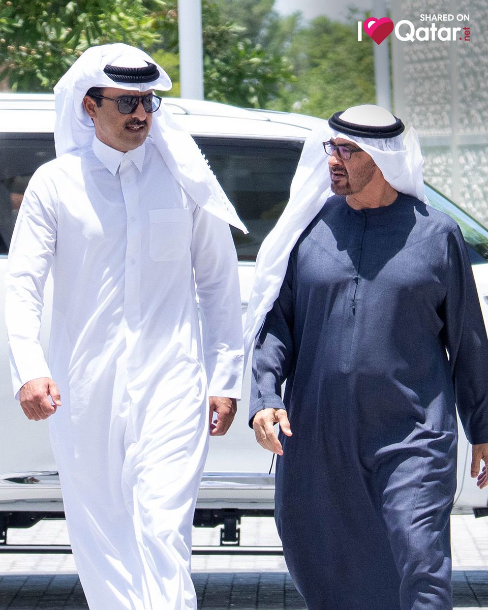 ILQLive's tweet photo. 🇶🇦🇦🇪 H.H. the Amir Sheikh Tamim bin Hamad Al Thani arrives at the United Arab Emirates on 4 May 2025 and is welcomed by H.H. President Sheikh Mohamed bin Zayed bin Sultan Al Nahyan.

🎥 @amiridiwan 

#ILoveQatar #ILQLive #Qatar #Doha #QatarNews https://t.co/1Wsm2O40yS