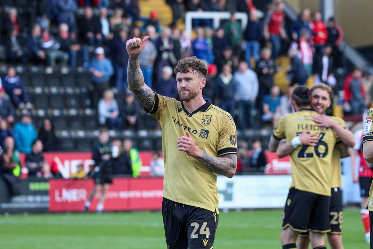 The right way to sign off the season, 3 points and a clean sheet on the road 🤩
What a team and what support we’ve had right the way through, it’s been an unforgettable season… thank you red dragons 🐉❤️