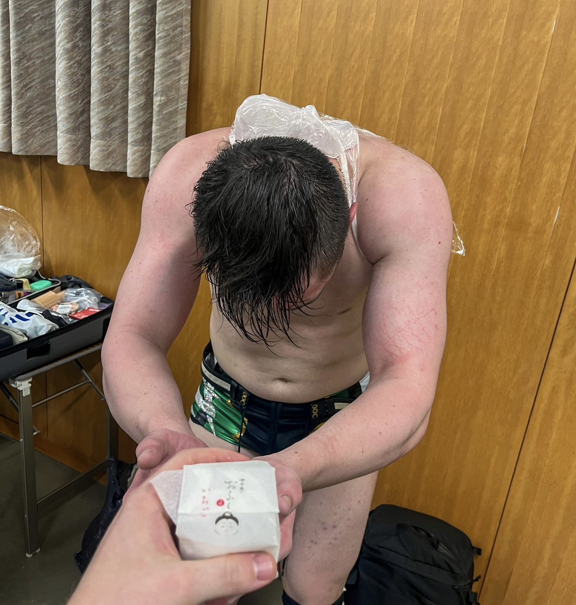 いちご大福で治らないことなんてないよ🍓

おつかれさま、カラム！！
#njDONTAKU