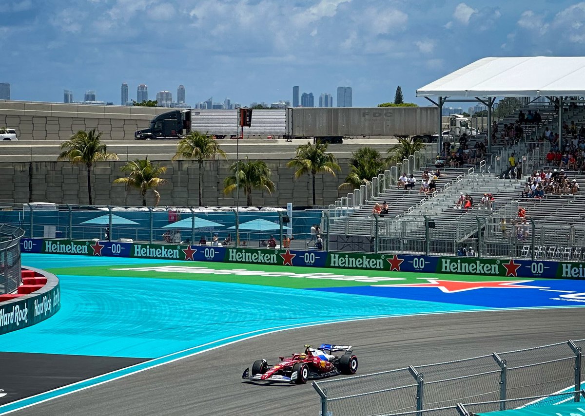 Finally getting to see Lewis in red live

#F1 #F1Miami #MiamiGp #Formula1