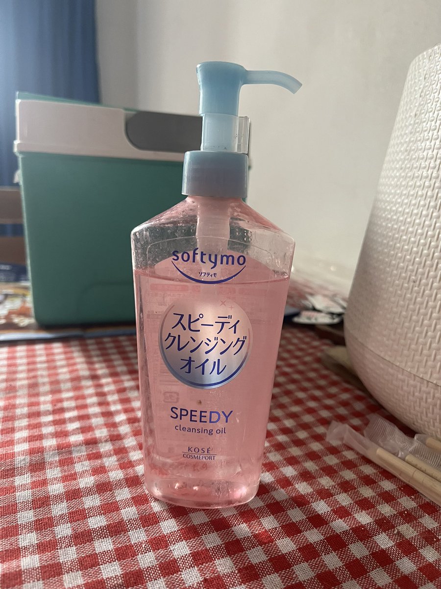 namwanskaa's tweet photo. ส่งต่อ softymo cleansing oil สีชมพู♥️
ขวดปั้ม 200฿ ปริมาณเหลือตามภาพ
รีฟิว 220 ฿
ค่าส่ง 40 ฿
#ส่งต่อ #คลีนซิ่ง #ส่งต่อคลีนซิ่ง #cleansing
#cleansingoil #softymo #ส่งต่อสกินแคร์ #ส่งต่อคสอ #ส่งต่อเครื่องสำอาง #คลีนซิ่งออย #สกินแคร์เกาหลี #สกินแคร์มือสอง #คสอเกาหลี https://t.co/NUguzOkLqR