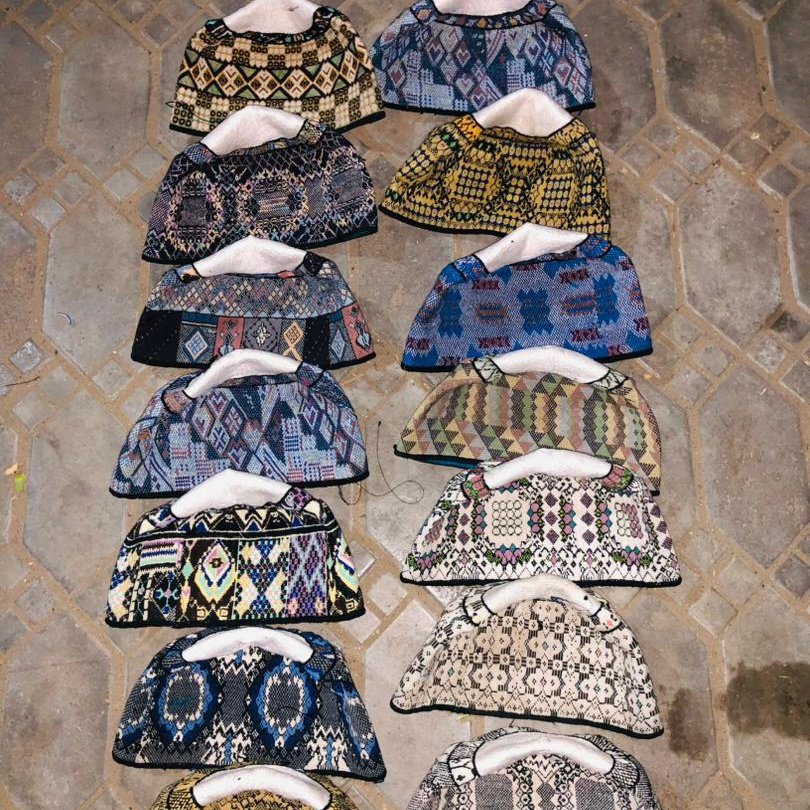 MainaMbusube's tweet photo. @Rahma_sadau Qualitative and affordable. Not your regular caps patronise us, you won't regret. 
09036678583 https://t.co/SoQOsciOoZ