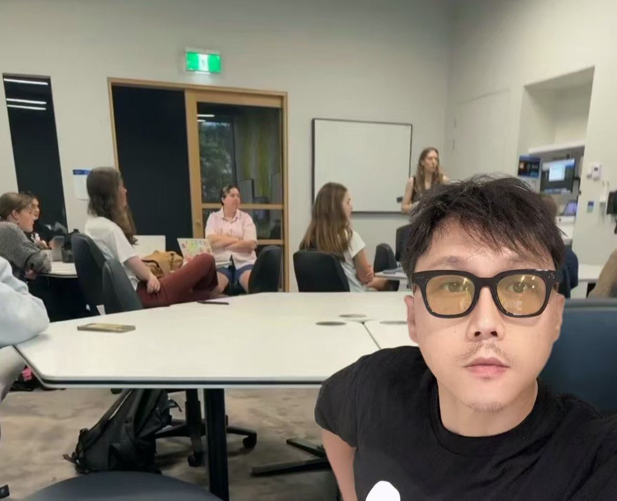 weiwilliam76309's tweet photo. Web3不是“赚钱的捷径”，
而是“被动收入的未来”。
它不是给投机者的，而是给提前理解趋势的那批人。
早懂早赢，晚懂当用户。
#Web3认知 #趋势判断 https://t.co/JKlzVtUDVA
