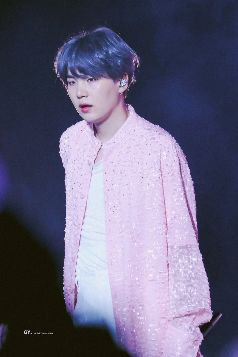 Yunki_Hei's tweet image. [SUGA] 190504 pic
 BTS 2019 WORLD TOUR ‘LOVE YOURSELF: SPEAK YOURSELF’ in LA Rose Bowl D-1

©️Suga309am
📸x.com/Suga309am/stat…

#SUGA #AgustD #MinYoongi #슈가 #민윤기 #방탄소년단 #BTS_SYS