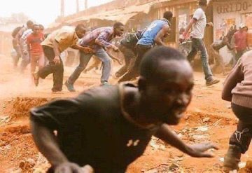 Mbade ngude mu " please do me a favor".🤣mbwa😅🚮