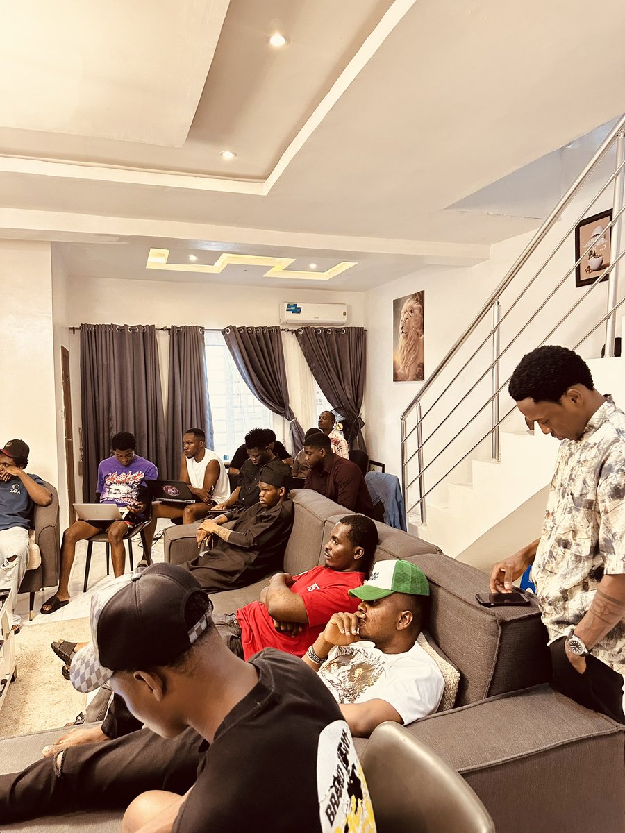 Samueltochi_ng's tweet photo. Clips from our just concluded Bootcamp ๐ฅ๐ฅ
#samueltochi #forexbootcamp https://t.co/aBMhEd5prJ