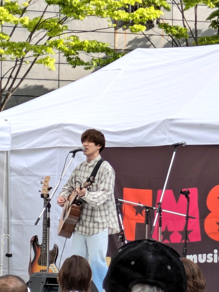 Goomeguccho's tweet image. 梅田に行けたので
今日お誕生日のFASEさんに
お祝いだけ伝えて来ました😄

改めて
お誕生日おめでとうございます💐
お体に気を付けて
いっぱい素敵な曲を
作って楽しませて下さいね❣️

#MUSICBUSKER
#FASE
#PULPS