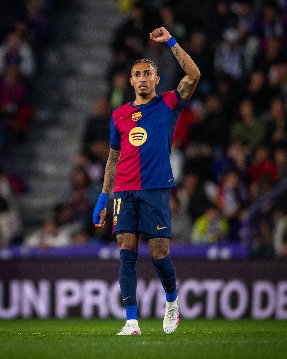 🤩 Raphinha, na temporada 2024/25:

🏃🏽‍♂️ 52 jogos disputados 
⚽️ 31 gols 
🅰️ 22 assistências 

🇧🇷 #BrasilFCB 💙❤️