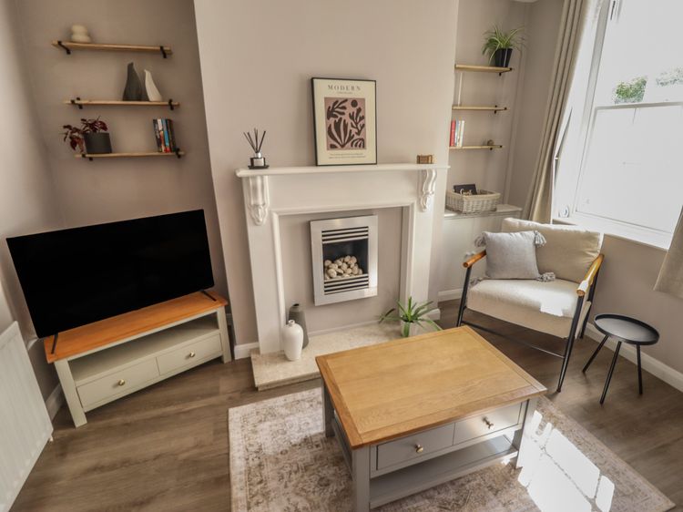 Milly Barker 👩🏼💻 tweet media