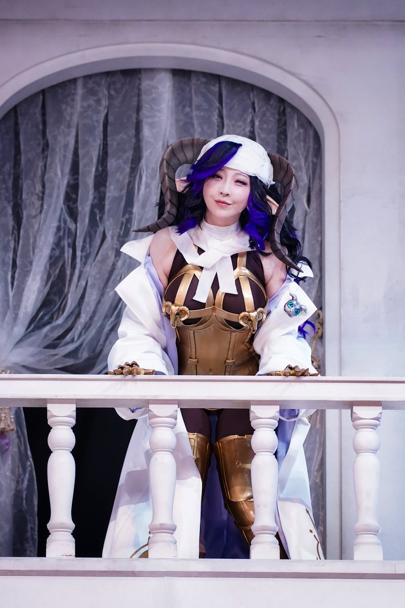 バルコニーから登場して沸いたオロロジャイアちゃん

 #グラブルEXフェス2025 
 #グラブルEXフェス2025名古屋