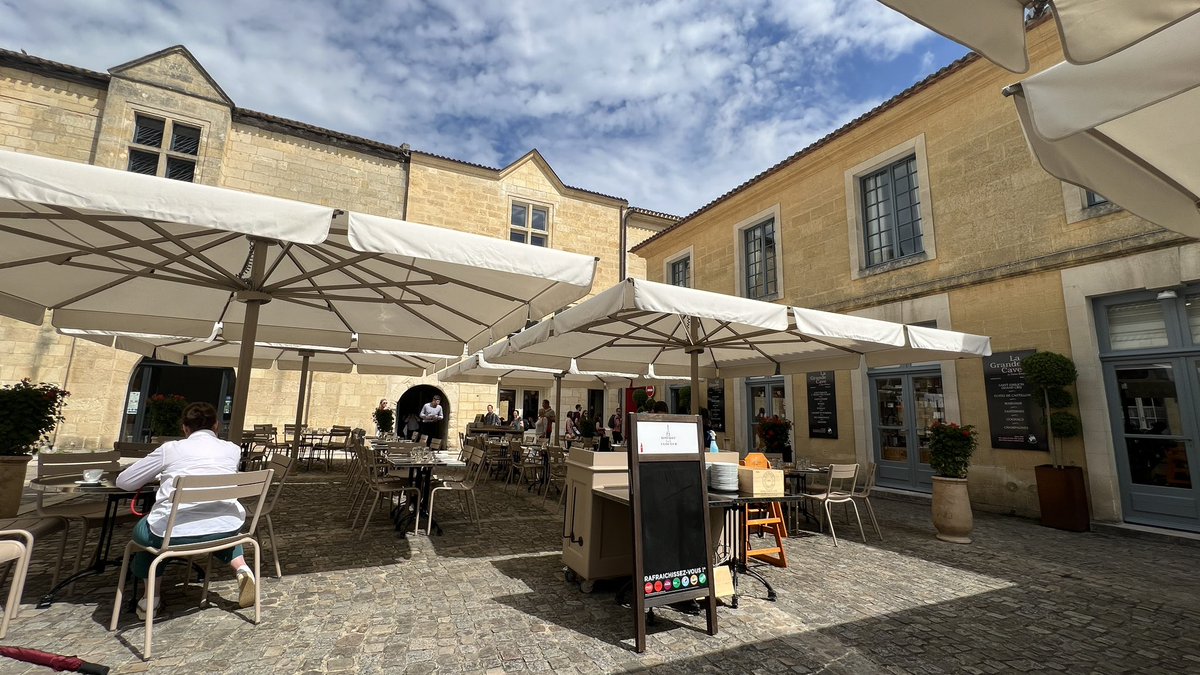 Azami_Alexander's tweet image. 天気がよい