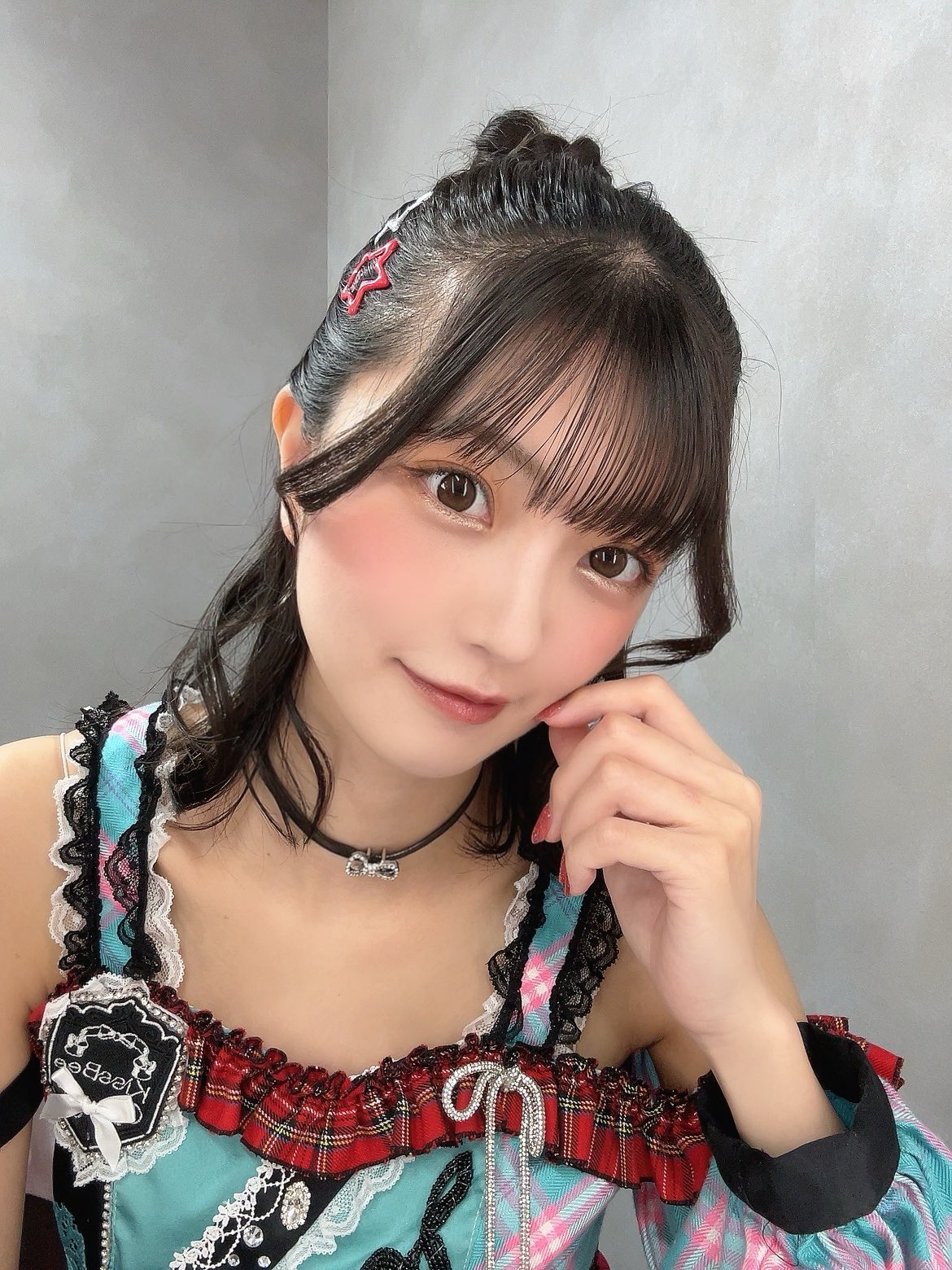 中山 星香【KissBee】 (@seika0705) / X