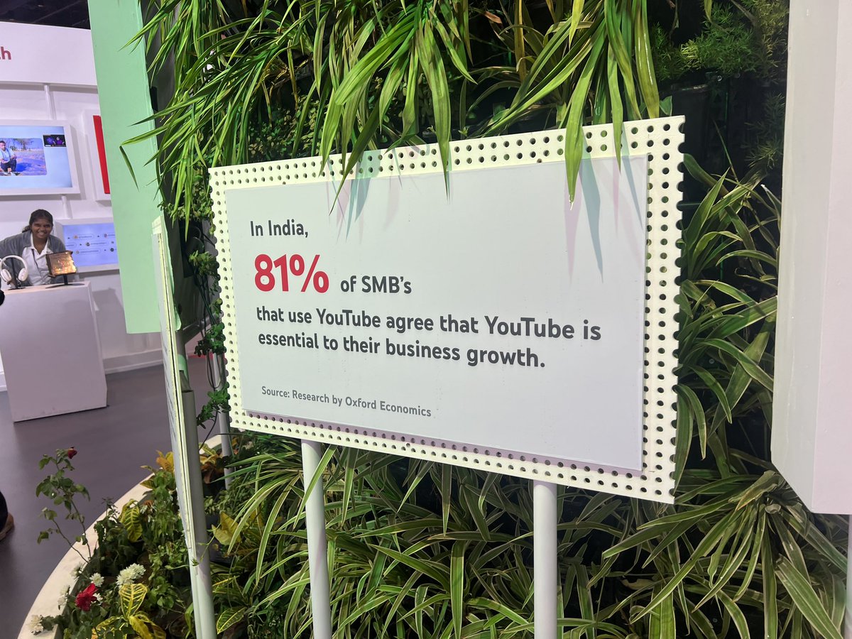moiz_jam's tweet photo. Got some creative vibes @WAVESummitIndia. Big names. Bigger ideas. Curiously, most pavilions had to offer some form of AI experience. Ergo, for good or for worse, AI is certainly here to stay. https://t.co/SMHjerOdFT
